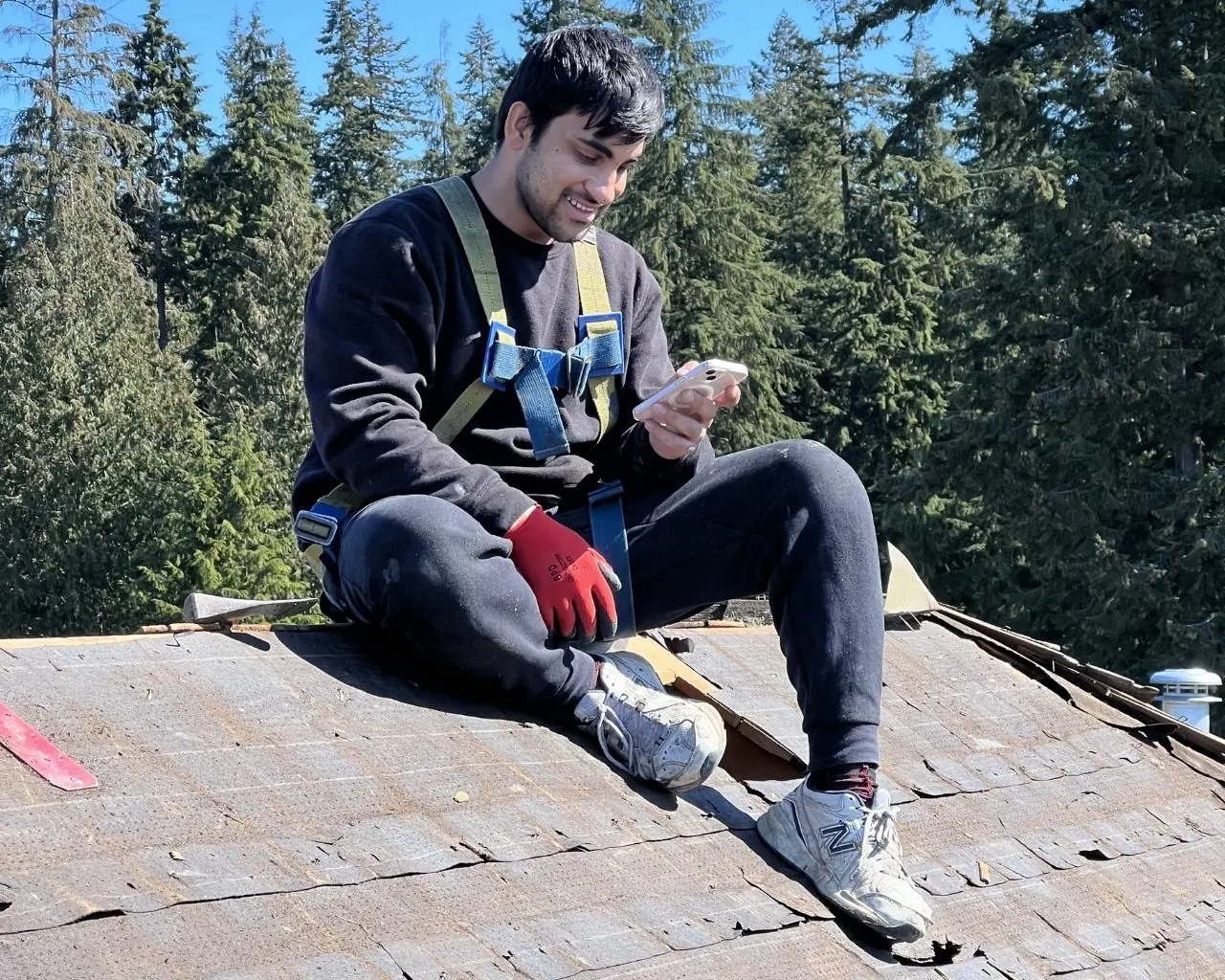 Roof repair and shingle maintenance in Vancouver, BC